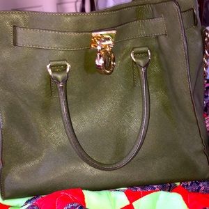 Mk purse real
